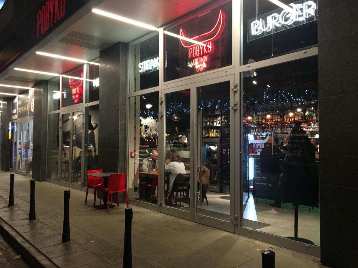 Inny Wymiar Varşovia Exterior foto